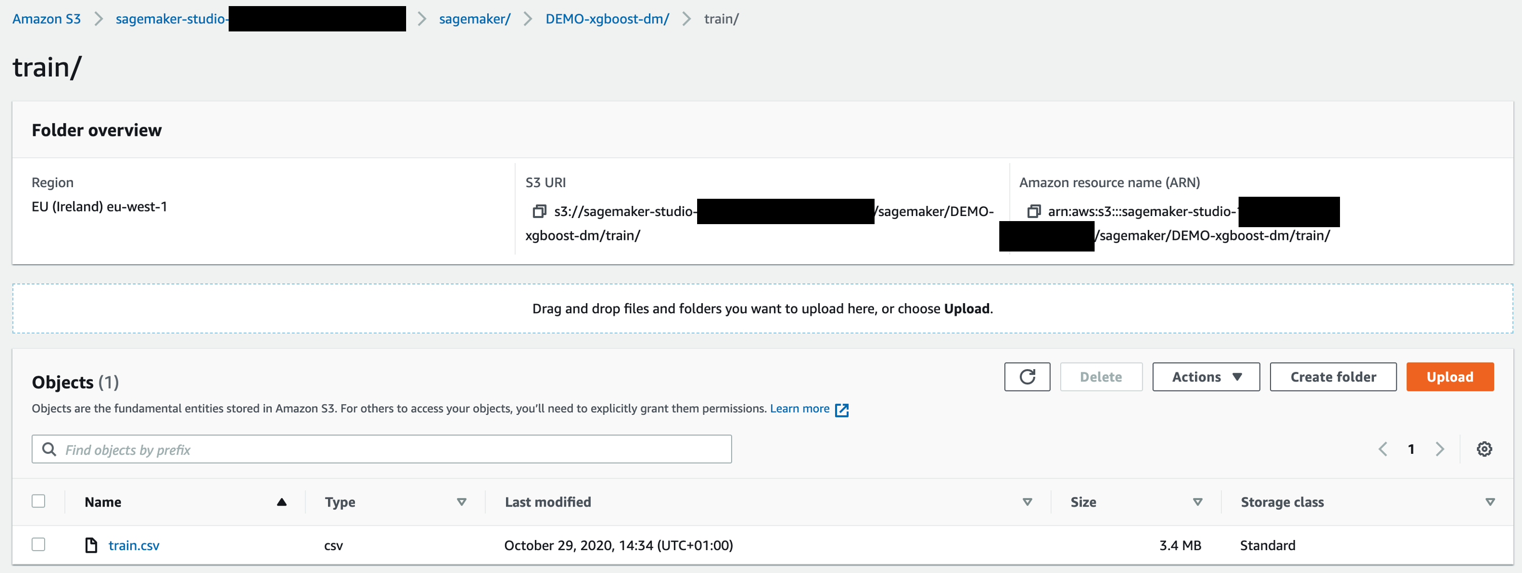 Sagemaker delete training job